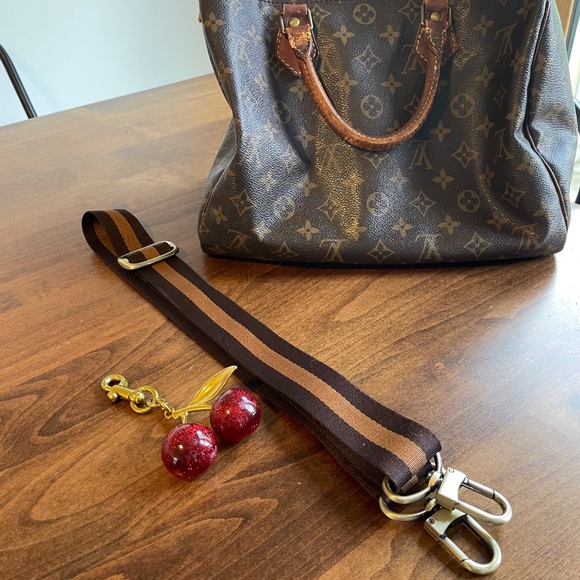 Authentic Louis Vuitton speedy 30 - Picture 11 of 11